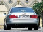 Audi A8 L 6.0 Quattro 2001 года
